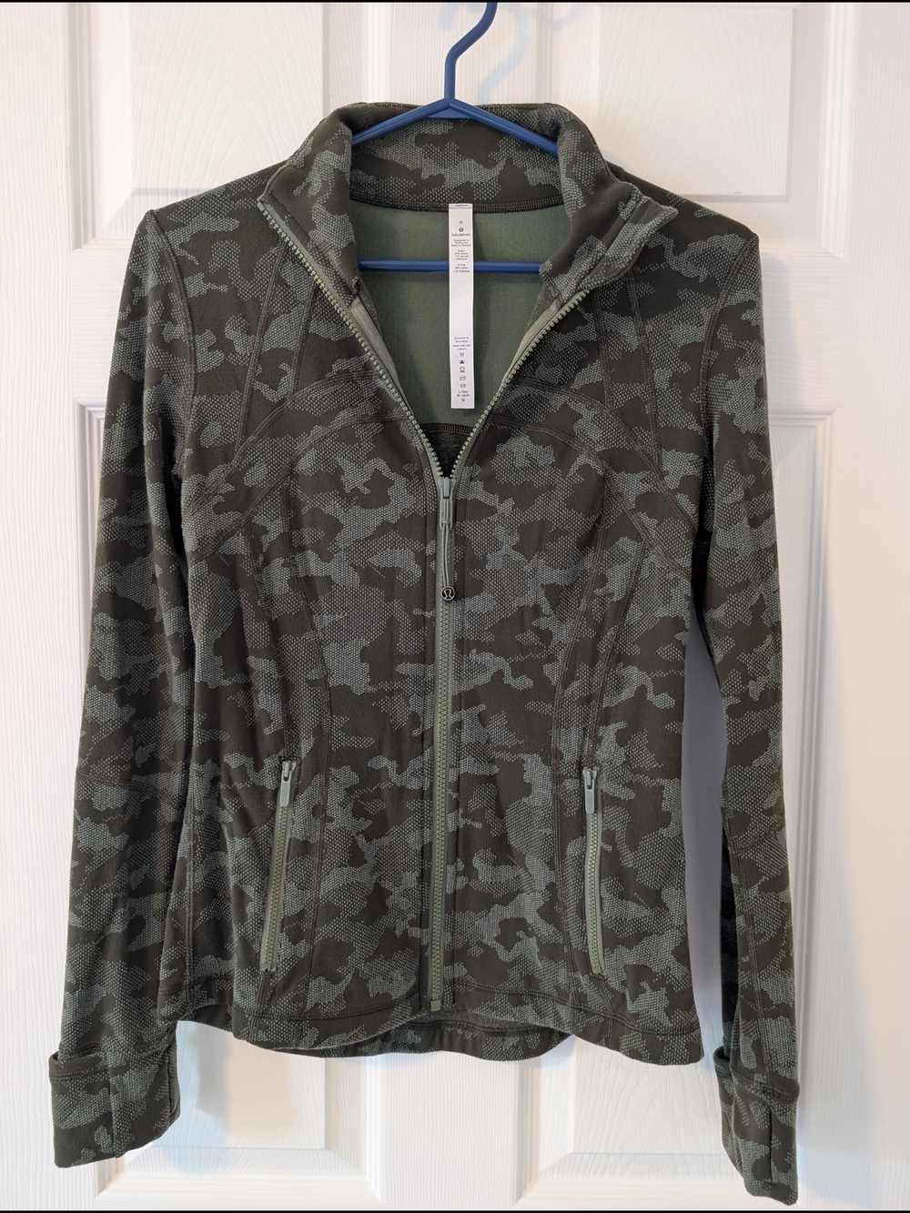 Lululemon Define Jacket Size 6 Camo Dark Olive Green